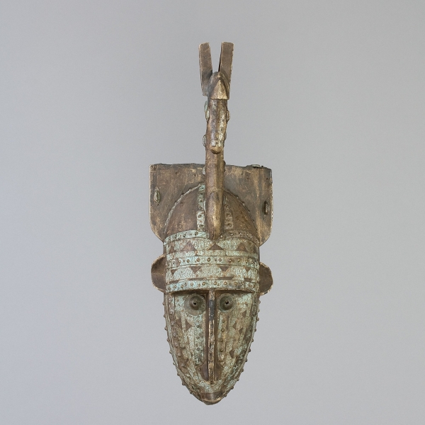 Maske Afrika, Holz, Metallbeschläge, H 80, Braun;