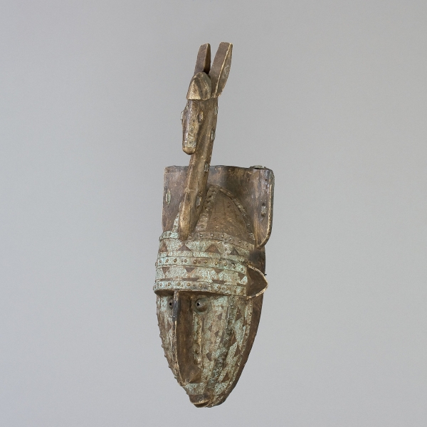 Maske Afrika, Holz, Metallbeschläge, H 80, Braun;