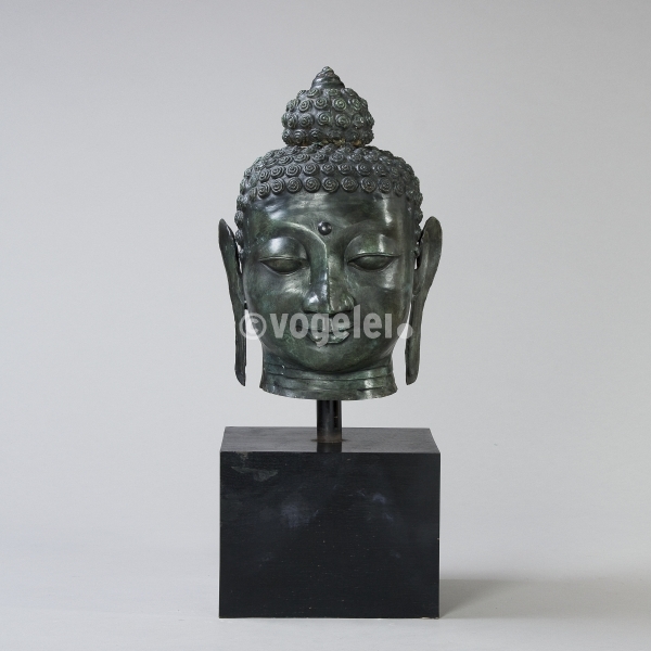 Big Buddha, Metall auf Holzsockel, H 100 cm