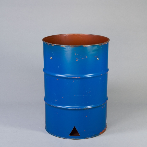 Fass, brennend, outdoor, ca. H 84,5 x D 60, Blau;