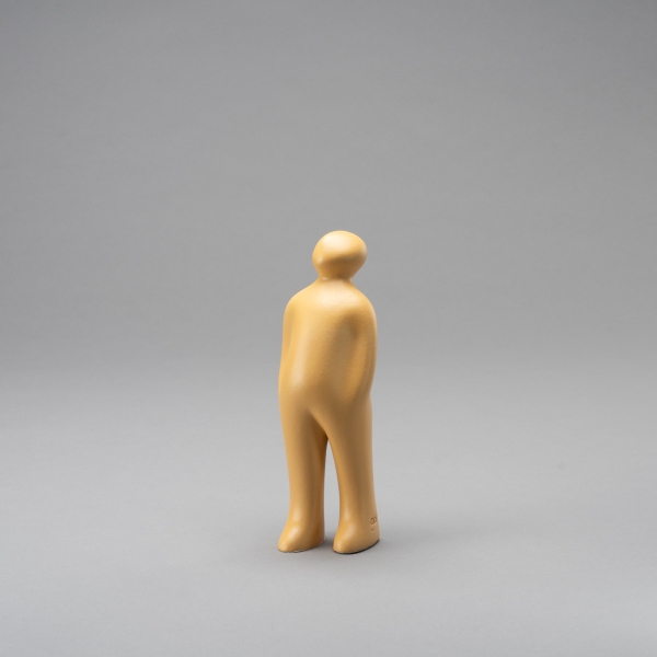 THE VISITOR S, H 23 cm, Ochre clear;