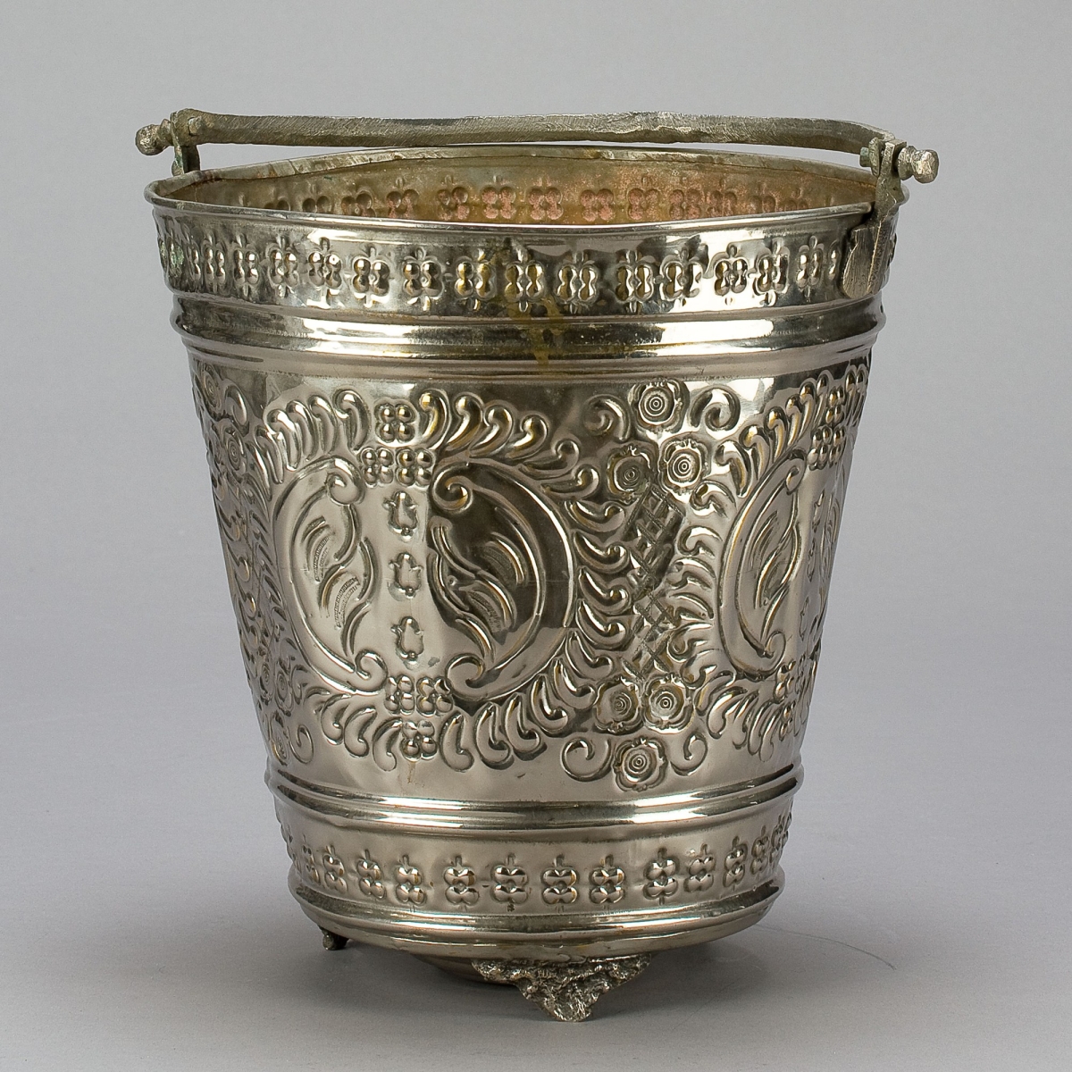 Pflanzgefäss oriental. ca. D 23 x H 30 cm, Silber;