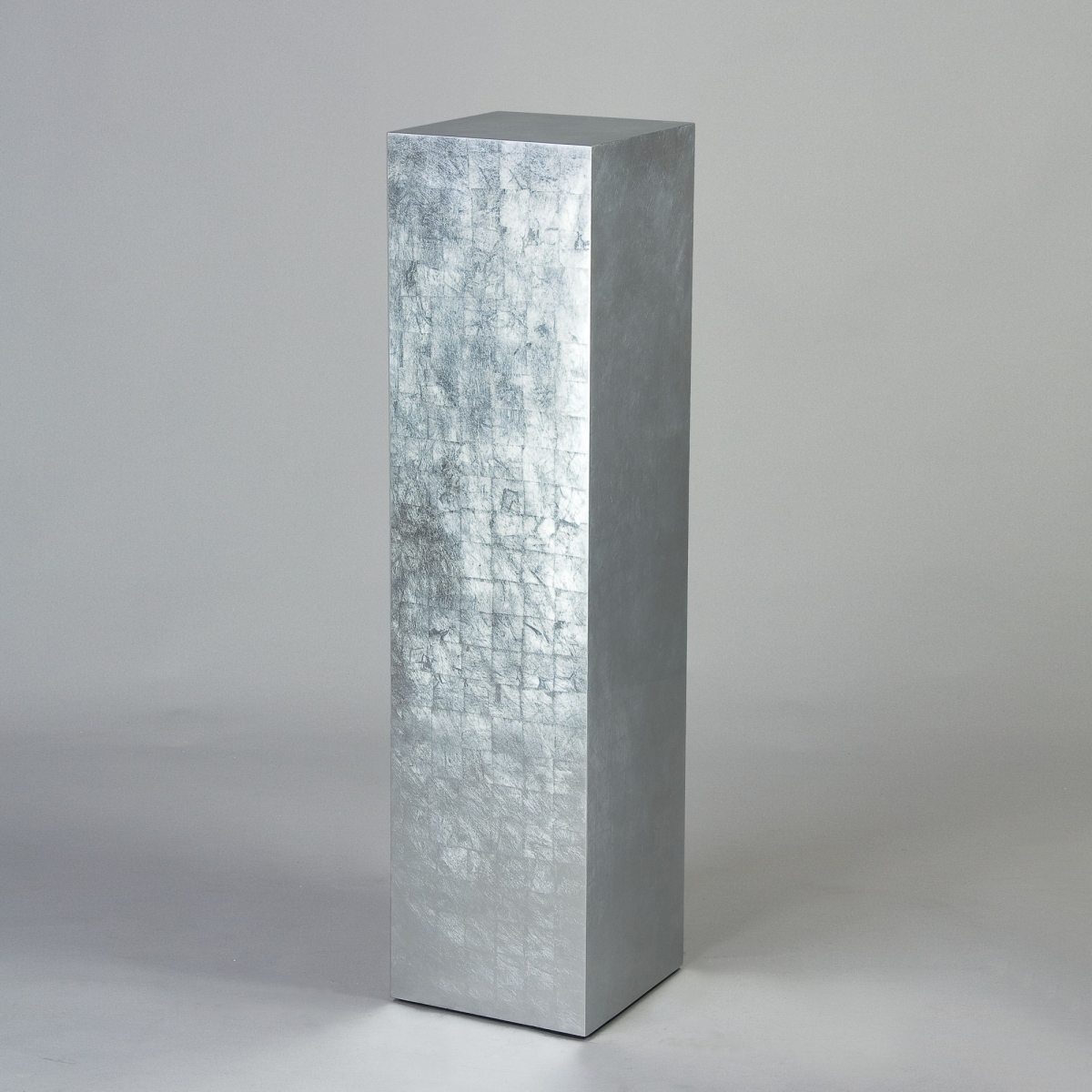 Säule, Blattsilber, H 120 x 30 x 30 cm, Silber;