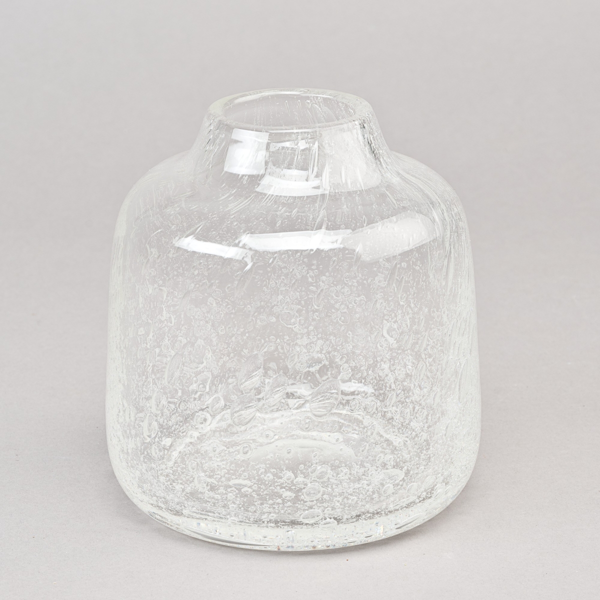 Vase TISZA M, H 19 x D 18 cm, Clear Bubbles;