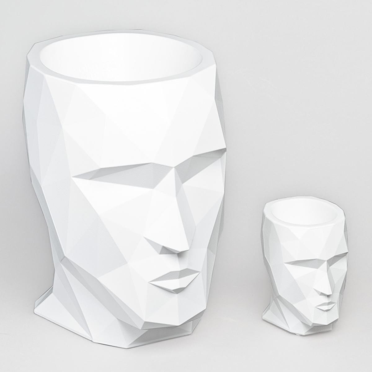 Pflanzgefäss ADAN, H 18 x B 13 cm, Weiss;