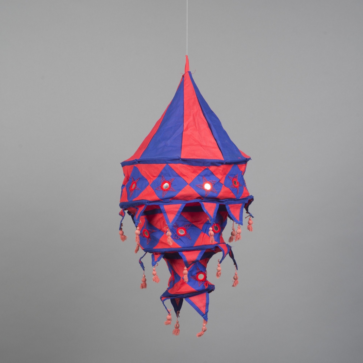 Laterne indisch, textil, H 90 x B 40,6 cm, Lila;