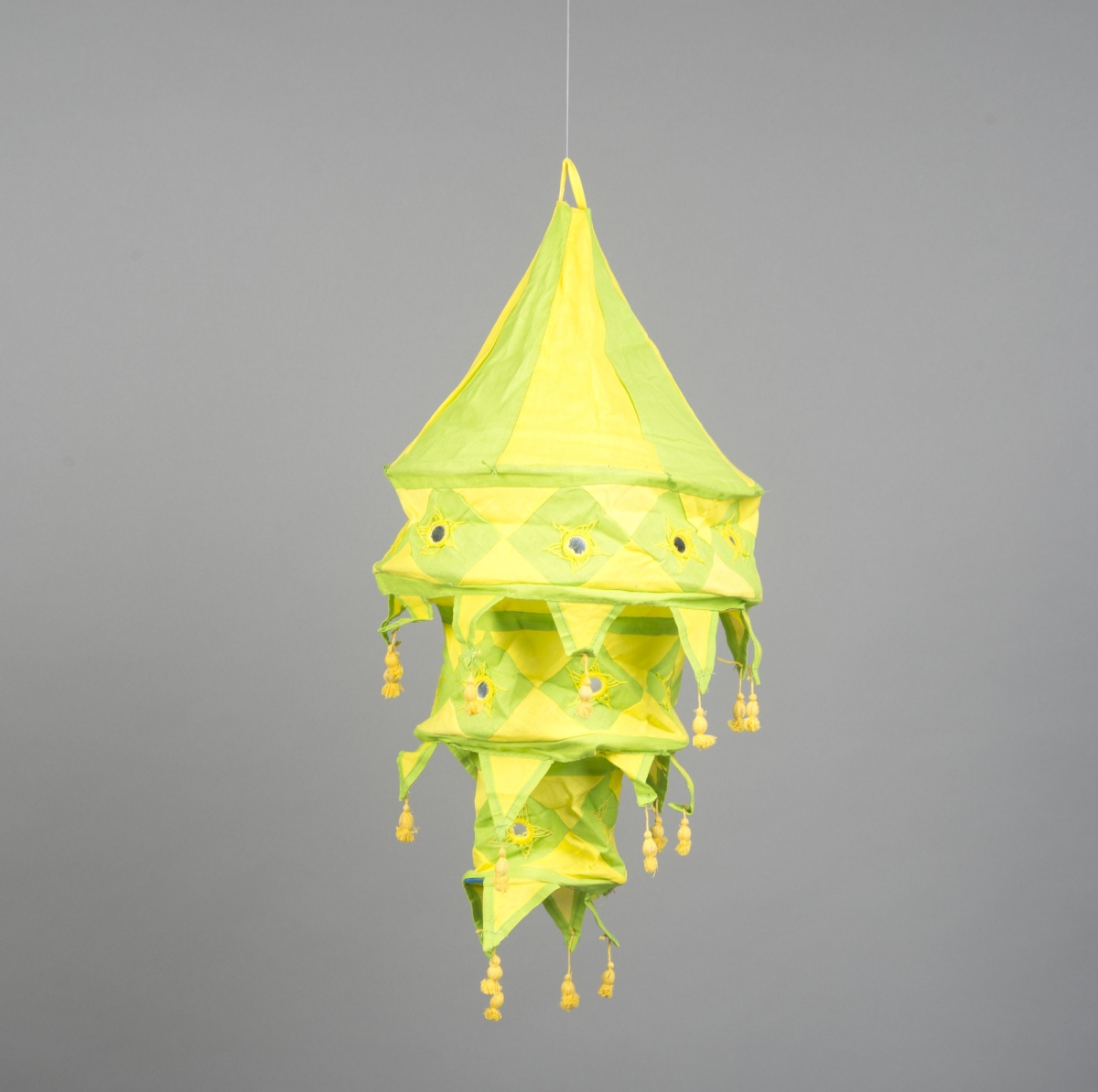 Laterne indisch, textil, H 90 x B 40,6 cm, Lemon;