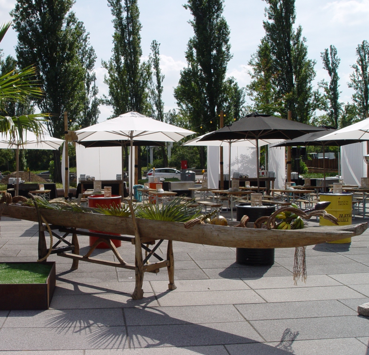 Thai-Boot, Unikat, antik,   L 650 x B 50 x H 20 cm;