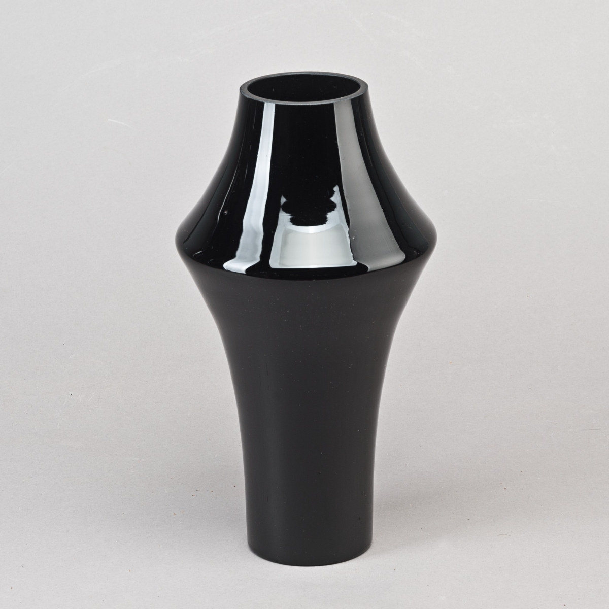 Vase WAVE M, H 30 x D 17cm, Glas Schwarz;