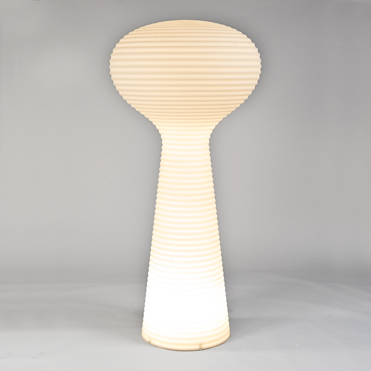 Bodenleuchte BLOOM, H 190 x D 88 cm, LED Weiss;